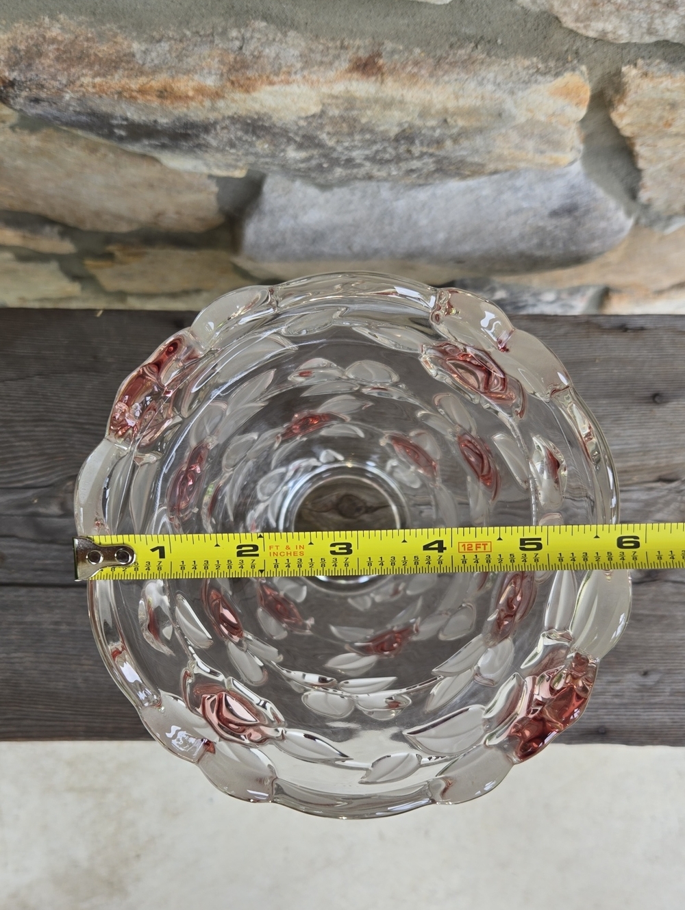 Vintage Mikasa Bella Rose Pink Glass Flower Vase 3D Raised Floral Design - Picture 4 of 8